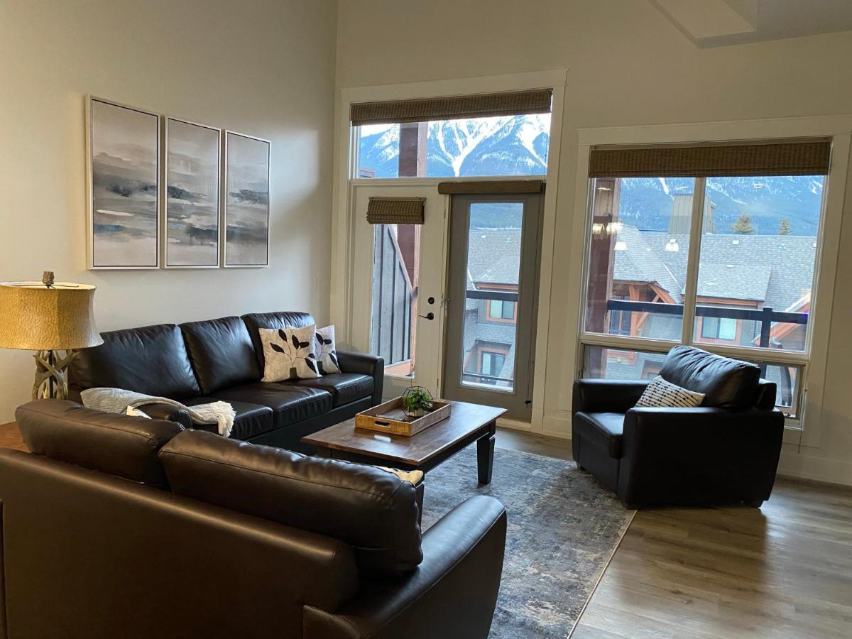 Spectacular Penthouse With Amazing Views, Indoor Pool And Hot Tub Hotel Canmore Eksteriør billede